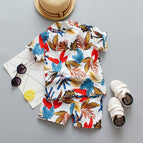 Leaves short-sleeved shirt suit - white