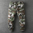Green camouflage / XL
