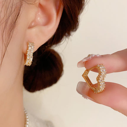 Inlaid Fashion Zircon Love Ear Wild Light Luxury