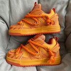 590 Naranja