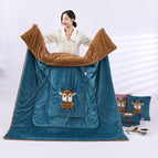 Ciervo auspicioso azul marino