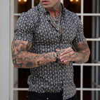 Estampado floral negro