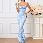 Blue background tulip / XS