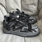 590 Negro