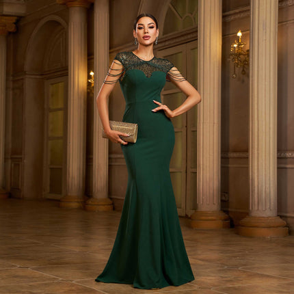 Elegant Sleeveless Round Neck Sequins Sheath Evening Dress