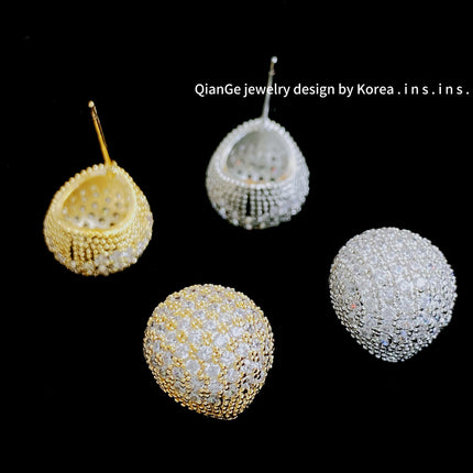 Exquisite Ball Head Stud Fashionable Earrings