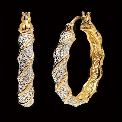 Women's Eye-catching Hollow Earrings
